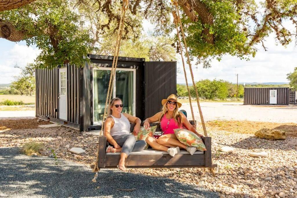 HyeThe Container Retreat @ 290 Wine Trail #9 Get Away Today!别墅 外观 照片